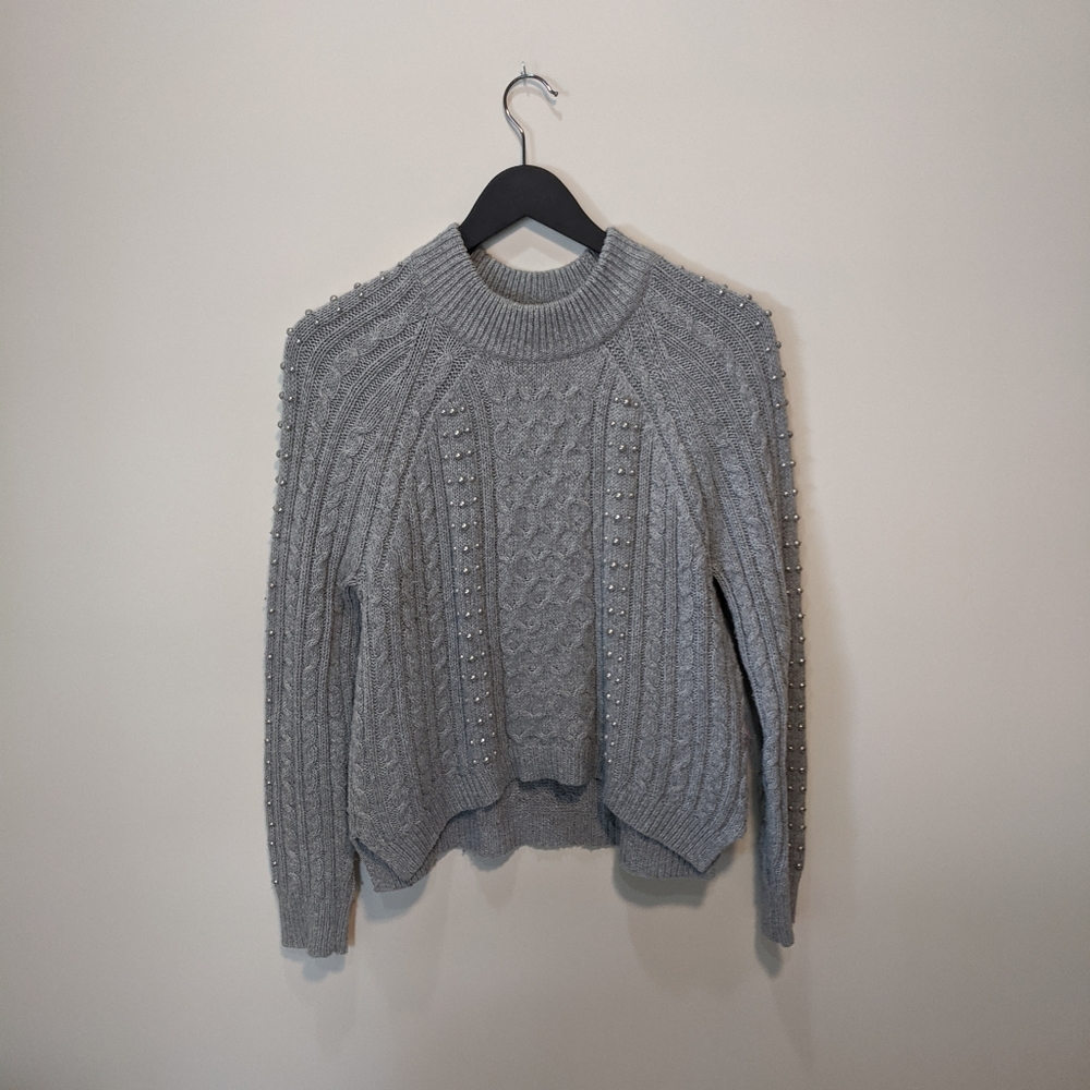 Light gray BP crop cable knit sweater